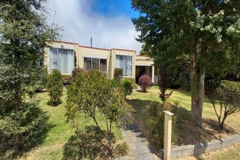 Photo of property in 5 Carlyle Street, Tuatapere, 9620