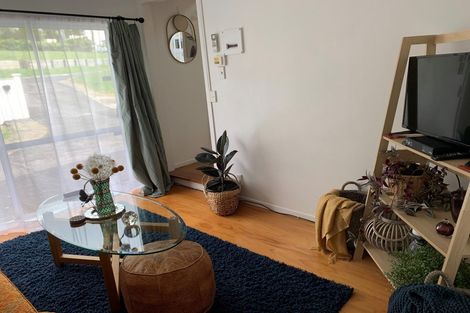 Photo of property in 1/40 Killarney Avenue, Torbay, Auckland, 0630