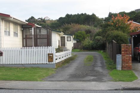 Photo of property in 1/48 Ruapehu Street, Paraparaumu, 5032