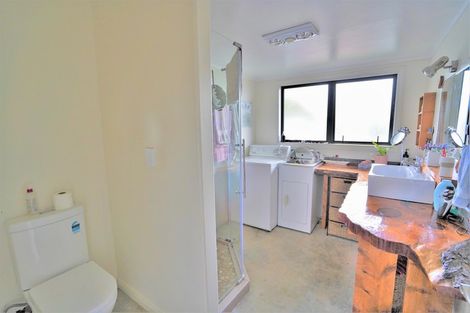 Photo of property in 747 Three Mile Bush Road, Ruatangata West, Kamo, 0185