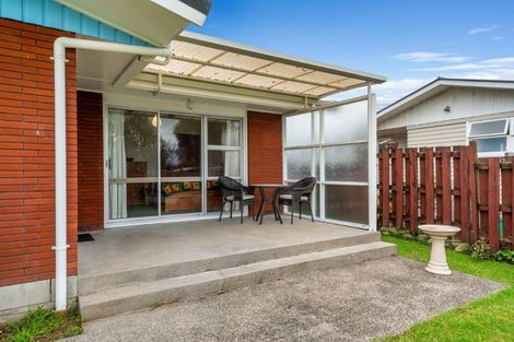 Photo of property in 61 Queen Street, Te Puke, 3119
