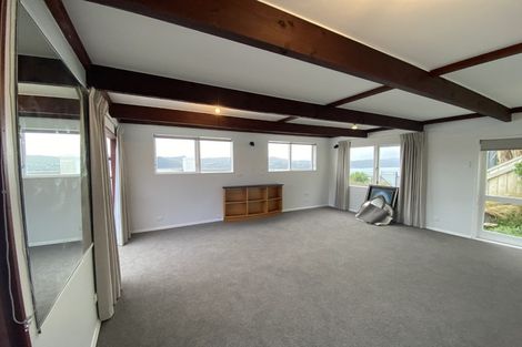 Photo of property in 37 Palliser Road, Roseneath, Wellington, 6011