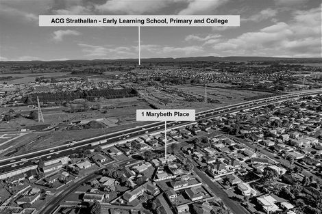 Photo of property in 1 Marybeth Place, Rosehill, Papakura, 2113