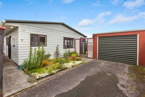 Photo of property in 162/3 Tukapa Street, Westown, New Plymouth, 4310