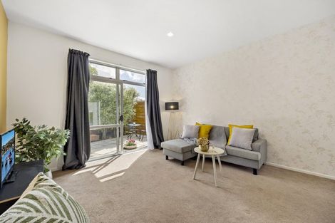 Photo of property in 31 Albionvale Road, Glen Eden, Auckland, 0602