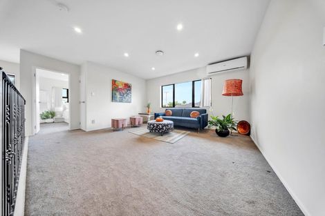 Photo of property in 209 Old Wairoa Road, Papakura, 2110