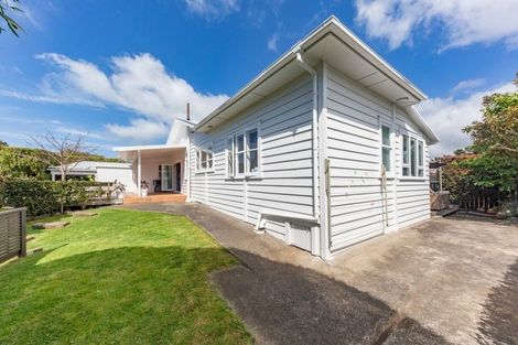 Photo of property in 36a Mount Smart Road, Onehunga, Auckland, 1061