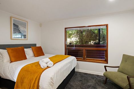 Photo of property in 21 Haddon Crescent, Whitianga, 3510