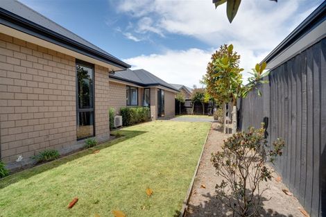 Photo of property in 72 Beachvale Drive, Kaiapoi, 7630