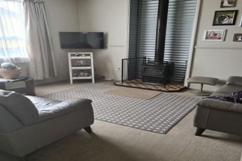 Photo of property in 136 Russell Street, Westport, 7825