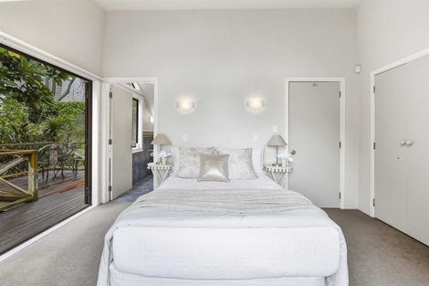 Photo of property in 1/49 Mozeley Avenue, Devonport, Auckland, 0624