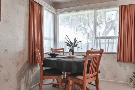 Photo of property in 110 Harlech Street, Mayfair, Hastings, 4122