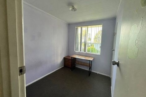 Photo of property in 43 Sandbrook Avenue, Otara, Auckland, 2023