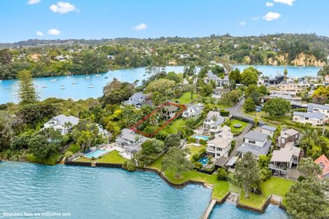 Photo of property in 4 Twin Wharf Road, Herald Island, Auckland, 0618