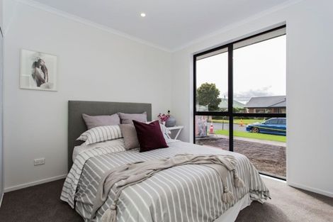 Photo of property in 6 Eric Melrose Lane, Halswell, Christchurch, 8025