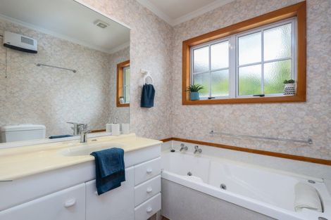 Photo of property in 2/8 Brook Street, The Brook, Nelson, 7010