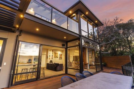 Photo of property in 5 Torr Street, Vauxhall, Dunedin, 9013