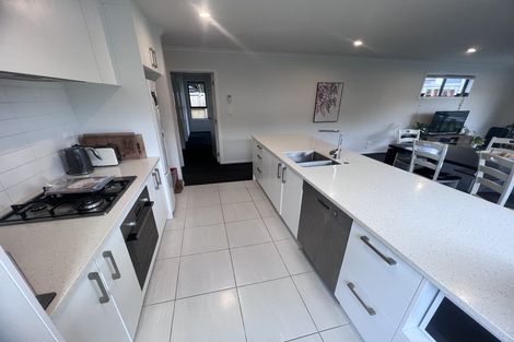 Photo of property in 5 Mistry Place, Harrowfield, Hamilton, 3210