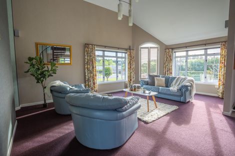 Photo of property in 2 Rexwood Estate, Carterton, 5713