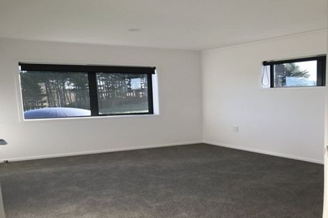 Photo of property in 62 Gervin Road, Wainui, Silverdale, 0992