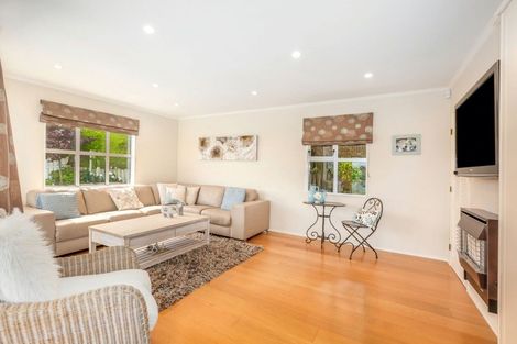 Photo of property in 15 Bosun Terrace, Whitby, Porirua, 5024