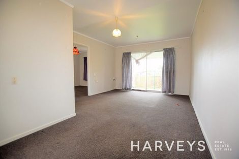 Photo of property in 6 Hiseman Lane, Henderson, Auckland, 0612