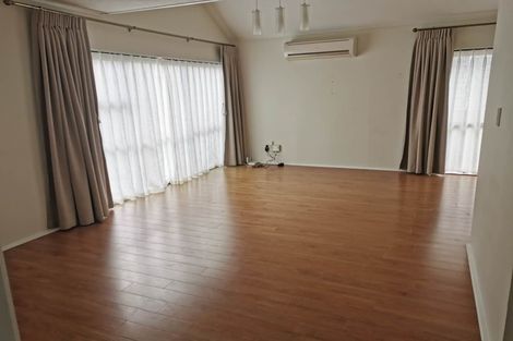 Photo of property in 2/20a Lavery Place, Sunnynook, Auckland, 0632