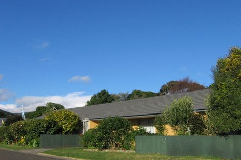 Photo of property in 13a Leybourne Avenue, Waikanae, 5036