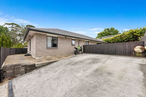 Photo of property in 5a Nielsen Place, Massey, Auckland, 0614
