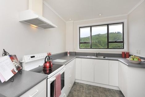 Photo of property in 12 Arizona Grove, Brooklyn, Wellington, 6021