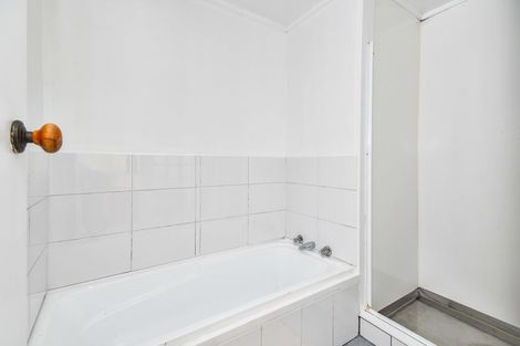 Photo of property in 1/34 Barnhill Crescent, Pahurehure, Papakura, 2113