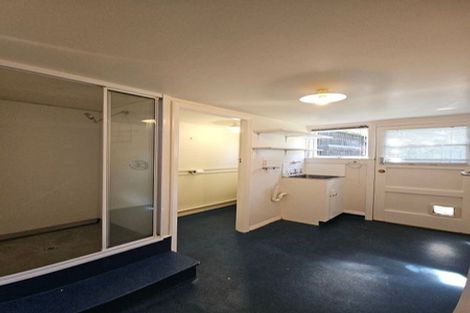 Photo of property in 90 Clyde Road, Ilam, Christchurch, 8041