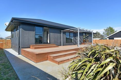 Photo of property in 16 Corhampton Street, Aranui, Christchurch, 8061