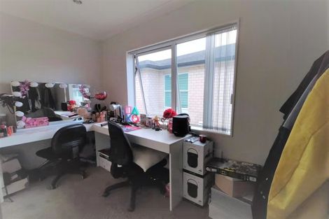 Photo of property in 69 Castlederg Drive, Flat Bush, Auckland, 2019