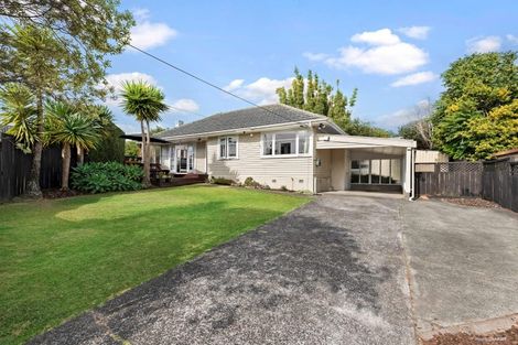 Photo of property in 18 Alma Street, Te Atatu South, Auckland, 0610