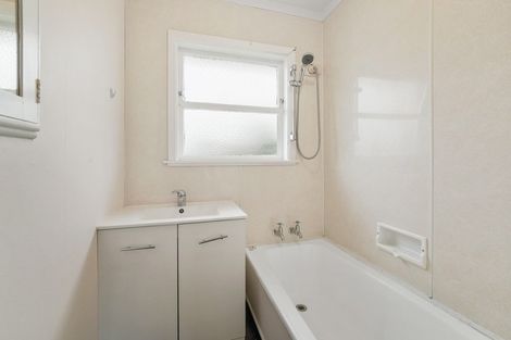 Photo of property in 9 Armagh Street, Levin, 5510