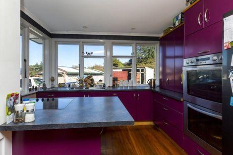 Photo of property in 147 Upper Fitzherbert Road, Wainuiomata, 5373