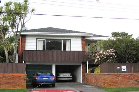 Photo of property in 21 Marsden Avenue, Karori, Wellington, 6012
