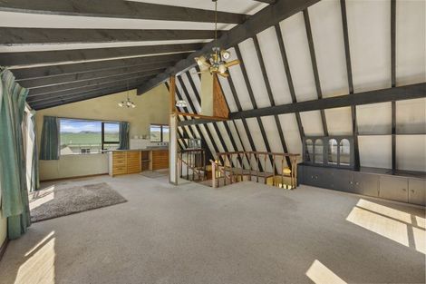 Photo of property in 201 Queens Drive, Lyall Bay, Wellington, 6022