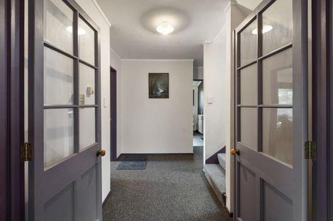 Photo of property in 20 Springdale Grove, Fitzherbert, Palmerston North, 4410