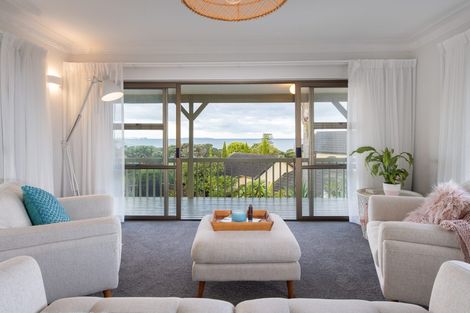 Photo of property in 14 Park Rise, Campbells Bay, Auckland, 0630