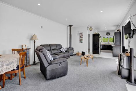 Photo of property in 59 Monmouth Road, Pembroke, Stratford, 4394