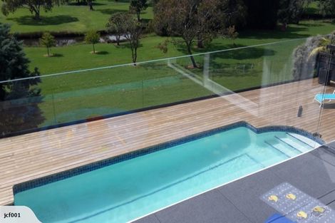 Photo of property in 14 Tarahanga Street, Northcote, Auckland, 0627