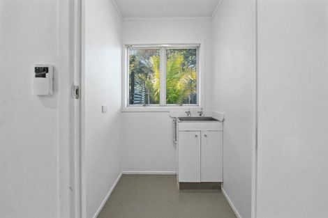 Photo of property in 32b Lyttelton Avenue, Forrest Hill, Auckland, 0620