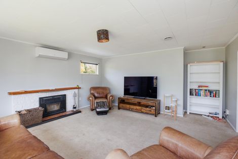 Photo of property in 14 Parkland Crescent, Terrace End, Palmerston North, 4410