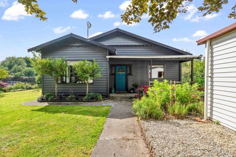 Photo of property in 82 Lochiel Bridge Road, Lochiel, Winton, 9781