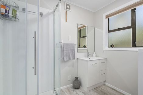 Photo of property in 4 Avro Road, Blue Mountains, Upper Hutt, 5371