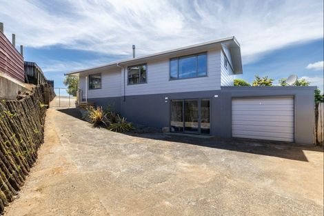 Photo of property in 35g Clearmont Crescent, Blagdon, New Plymouth, 4310