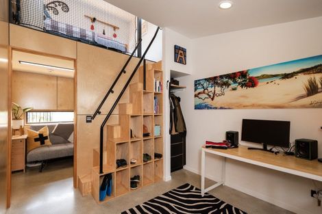 Photo of property in 60 Parkhill Road, Mellons Bay, Auckland, 2014