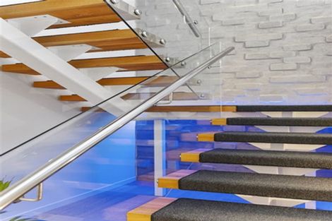 Photo of property in 123a Churchill Road, Rothesay Bay, Auckland, 0630